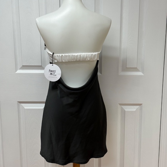 Princess Polly Phillipa Mini Dress‎ - Size 6 - NEW With Tags. - Picture 2 of 16